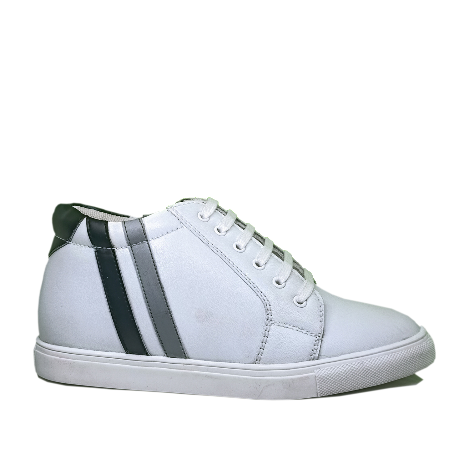 Buy Mast & Harbour Men White Sneakers - Casual Shoes for Men 1416272 |  Myntra